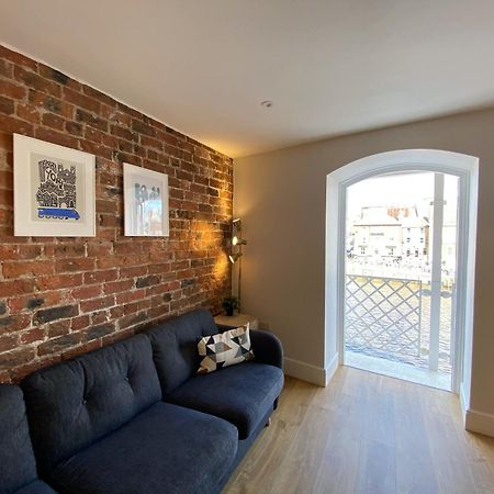 Luxury Apartment Woodsmill View - On The River - With Balcony - Recently Refurbished York Luaran gambar