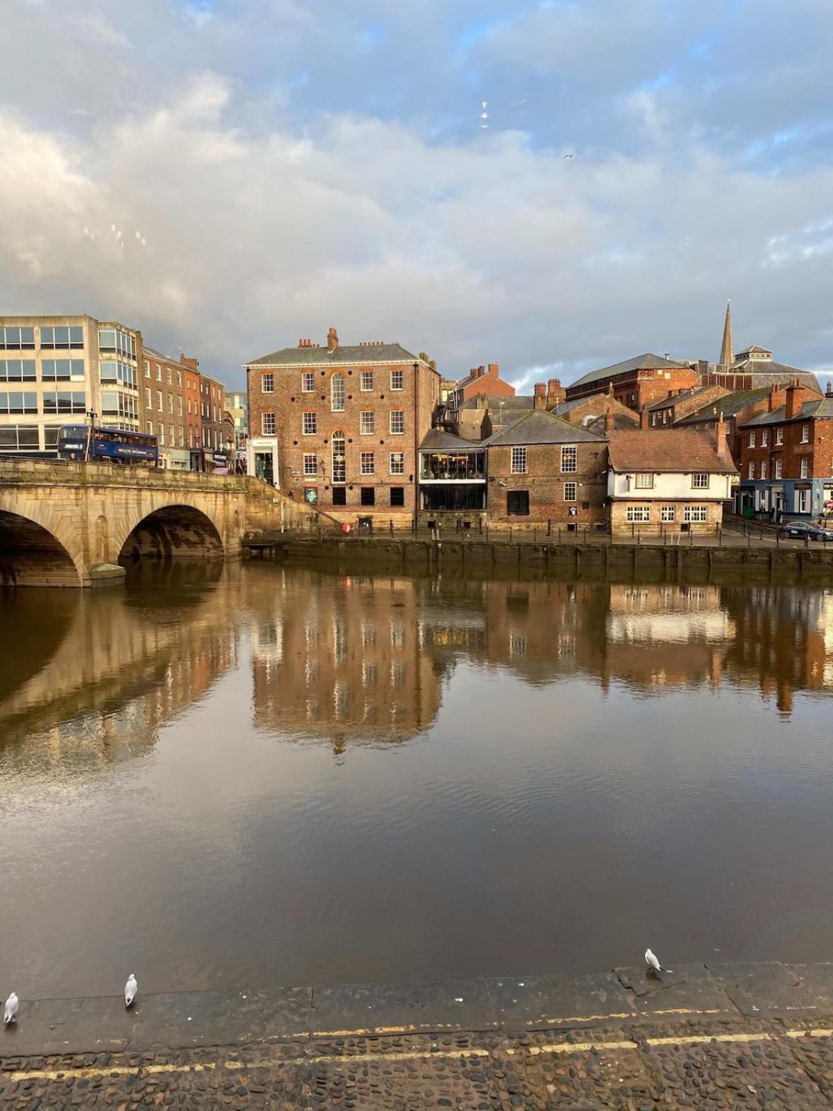 Luxury Apartment Woodsmill View - On The River - With Balcony - Recently Refurbished York Luaran gambar