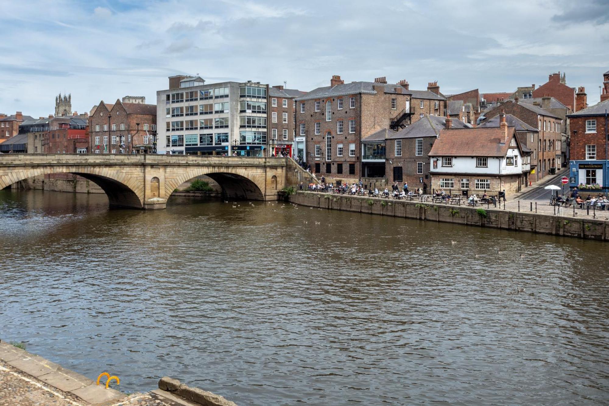 Luxury Apartment Woodsmill View - On The River - With Balcony - Recently Refurbished York Luaran gambar